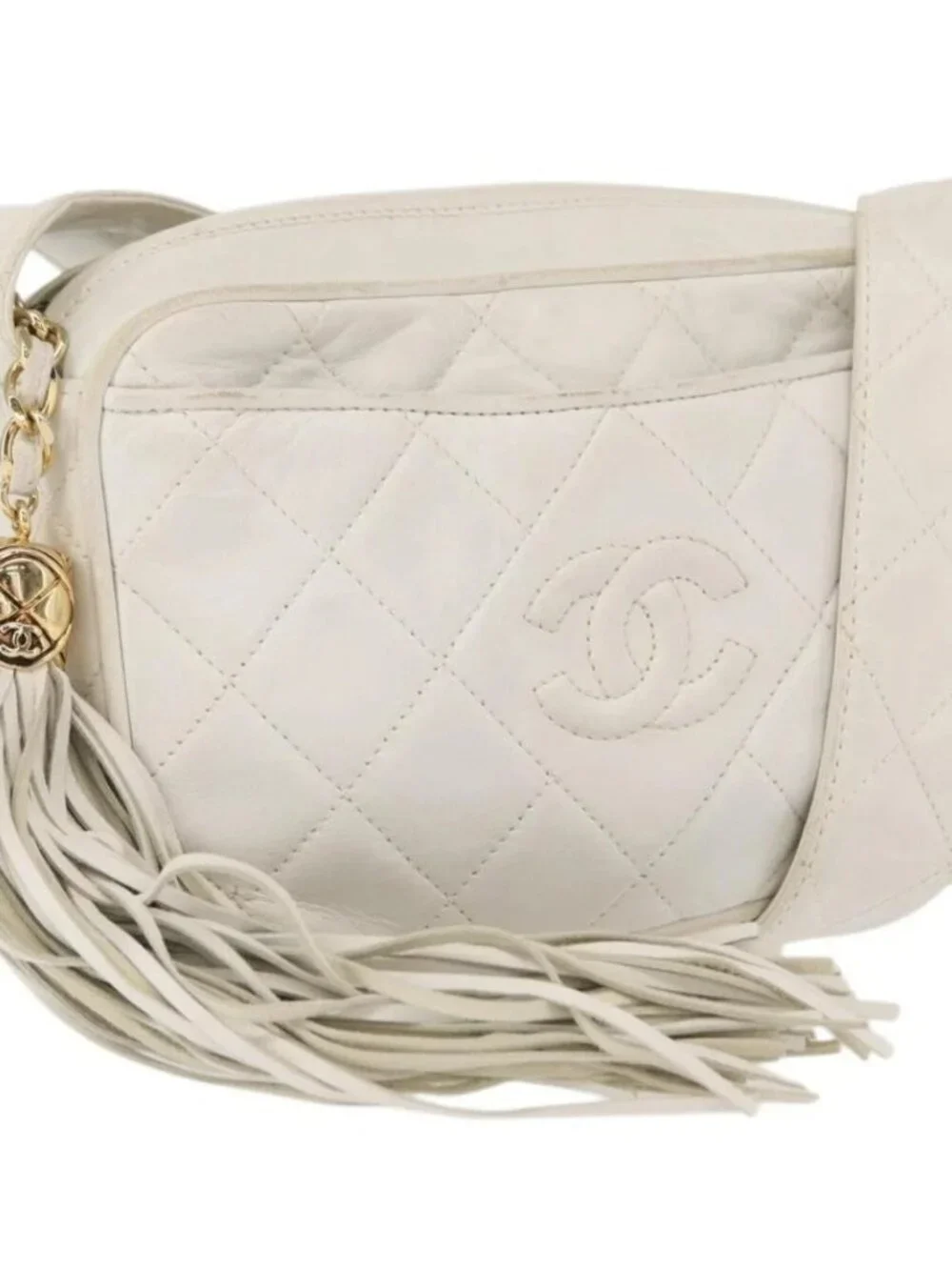 CHANEL Matelasse Shoulder Bag Lamb Skin White Gold CC Auth BA9689